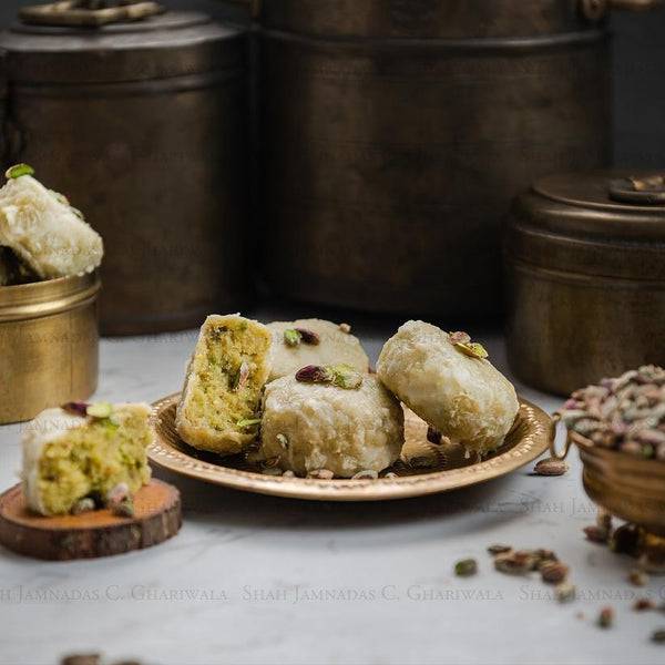 Shah Jamnadas PISTA GHARI - 500 gms