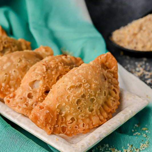 Vellanki Foods Kajjikayalu - 500 gms