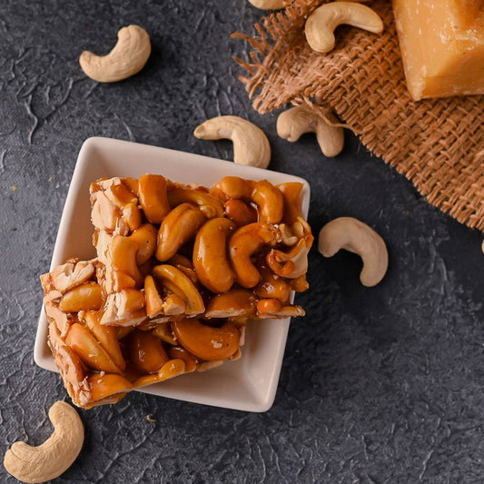 Vellanki Foods Kaju Chikki - 500 gms