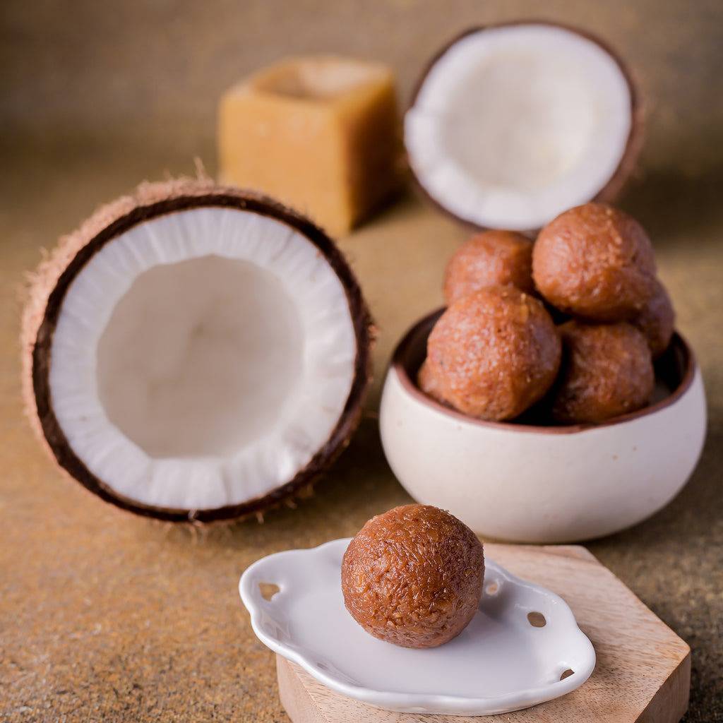 Vellanki Foods Kobbari Vundalu (Coconut) - 500 gms
