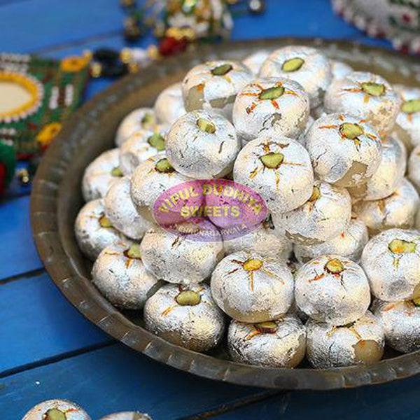 Vipul Dudhiya Sweets Kaju Apple - 500 gms