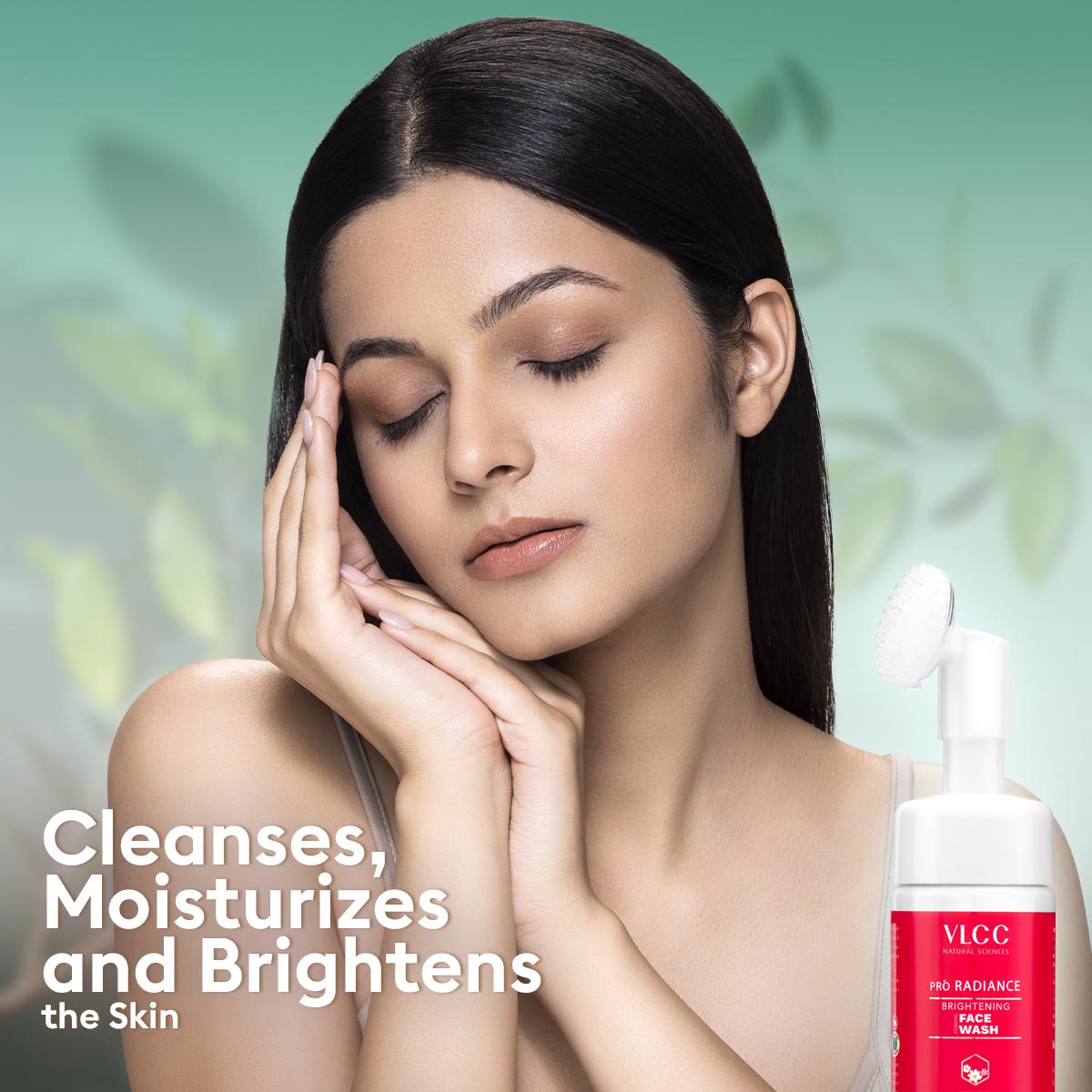 VLCC Pro Radiance Skin Brightening Foaming Face Wash (100 ml)